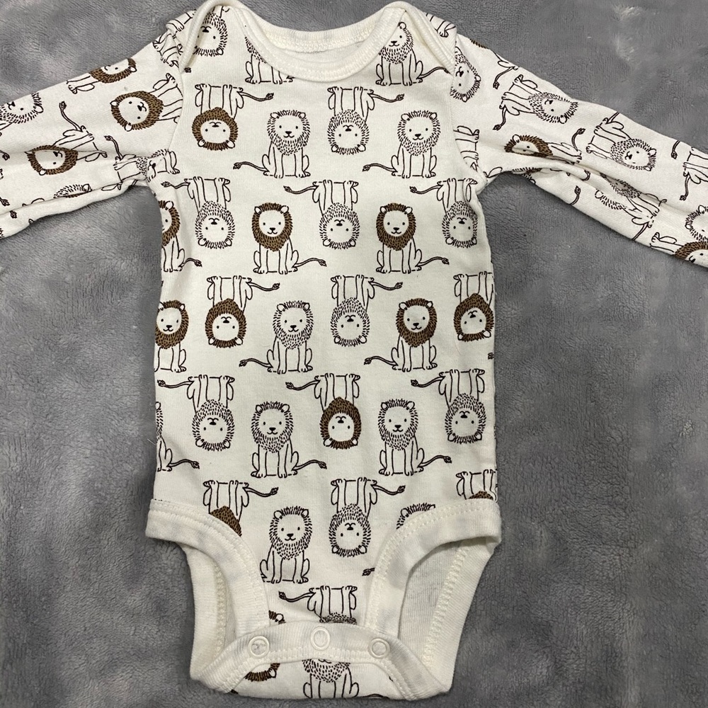 Child of Mine by Carter’s 3 Piece - Picture 2 of 3